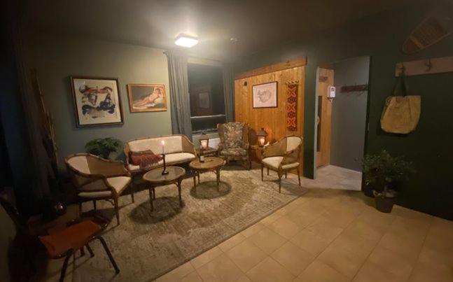 Ljarskogar Lodge Hjartharholtskirkja Ngoại thất bức ảnh